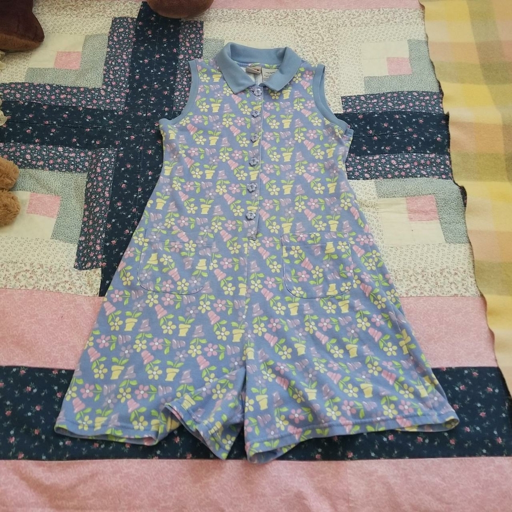 Collared floral sleeveless romper